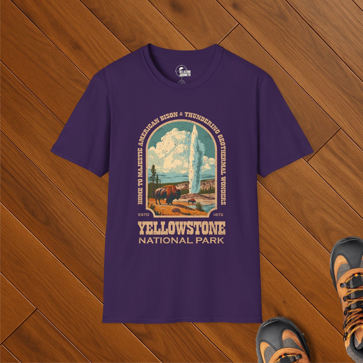 Yellowstone National Park Retro T-Shirt