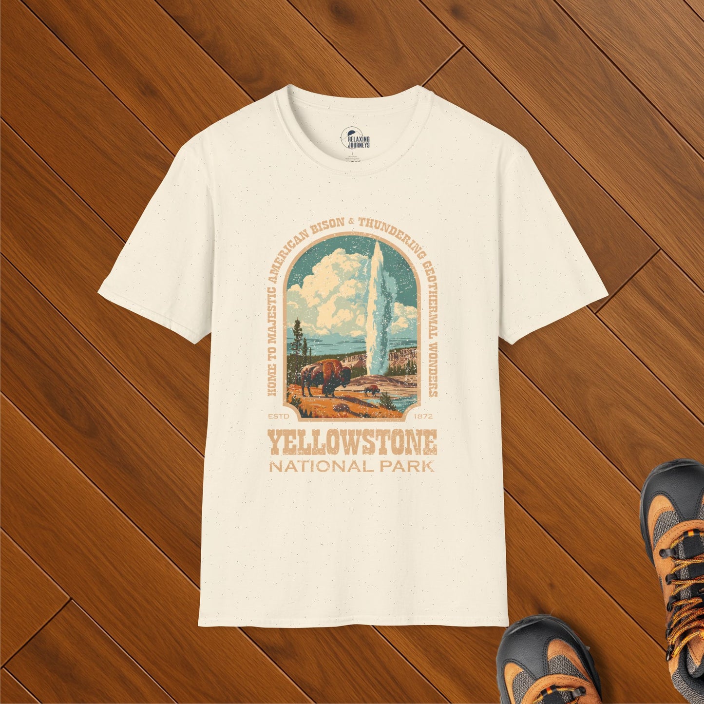 Yellowstone National Park Retro T-Shirt