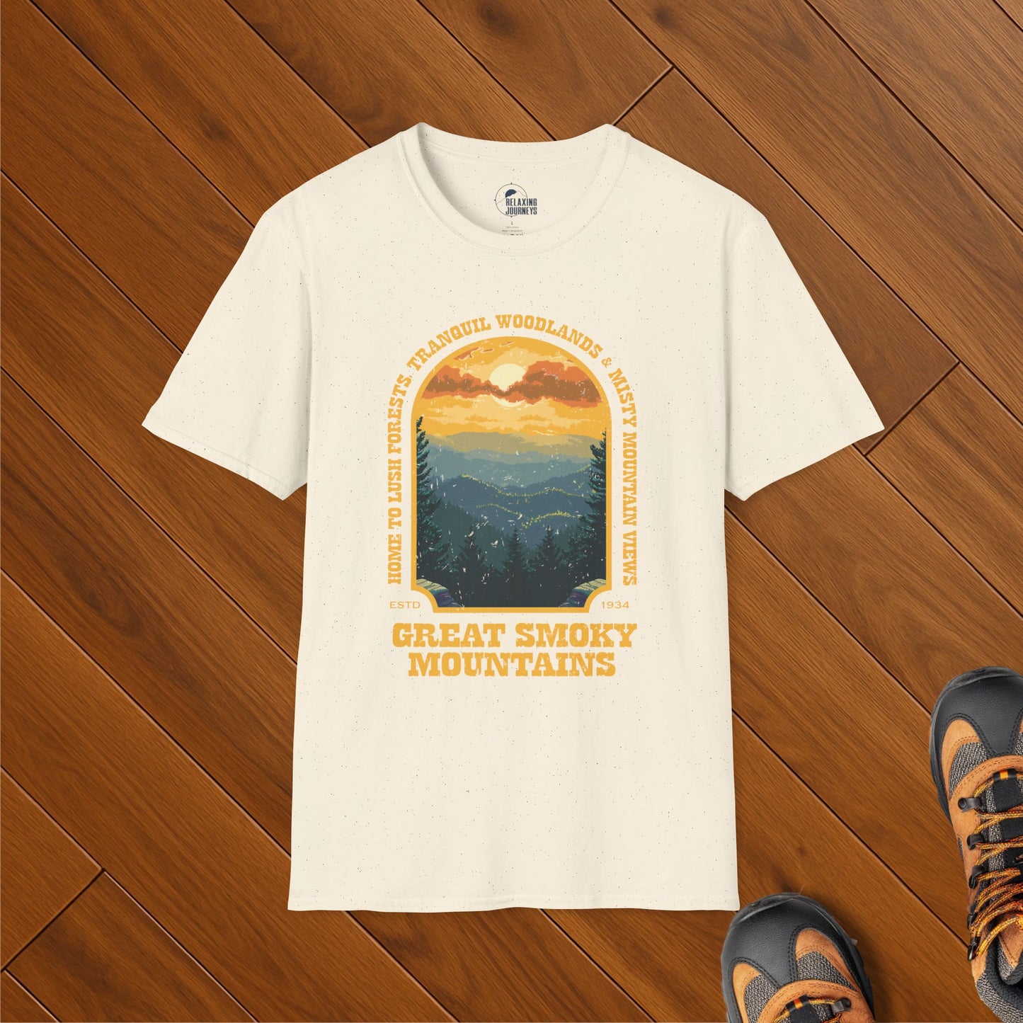 Great Smoky Mountain National Park Retro Arch T-Shirt