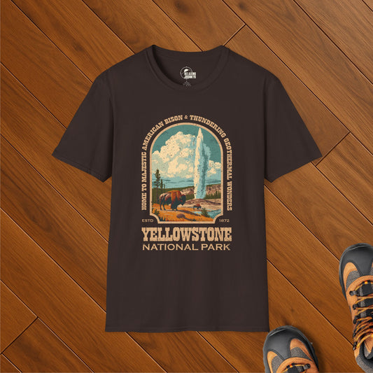 Yellowstone National Park Retro T-Shirt